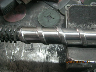 Ремонт шнековой пары экструдера BELLATORM EXTRUSIONTECHNIK GMBH 1