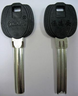 Заготовки для ключей D-210 D-210 (38,5*8,0*3,0мм) вертикальная