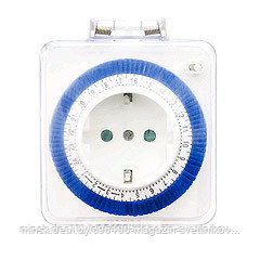 Розетка с таймером (суточная) в защитном корпусе IP 44 3500W/16A 230V : IP 44 3500W/16A 230V, TM31
