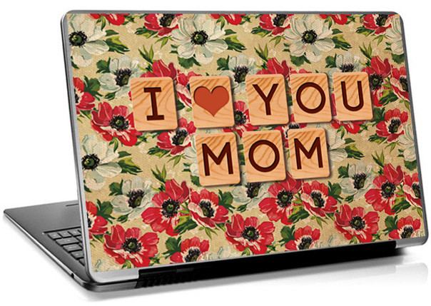 Наклейка на ноутбук «I love you mom»