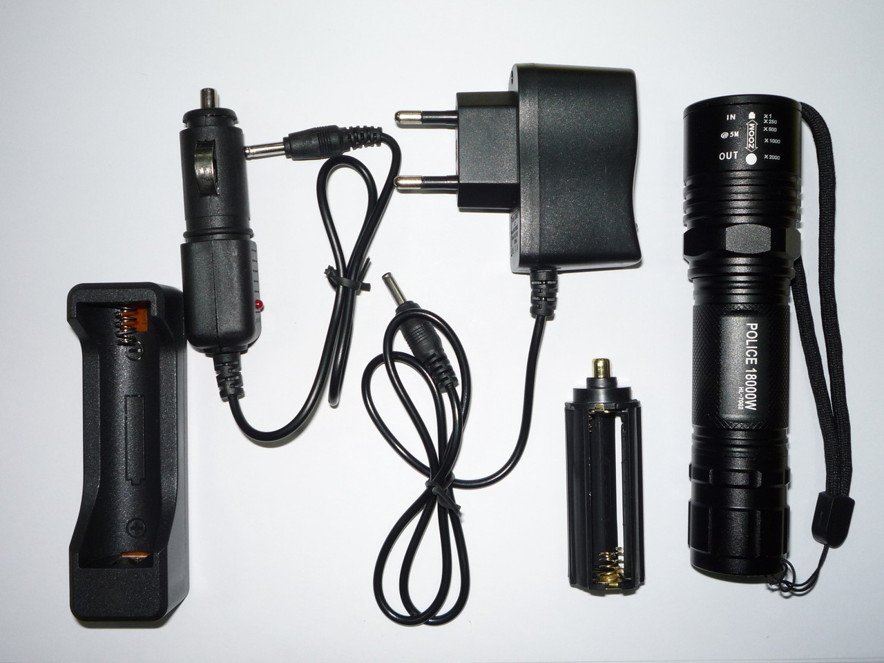 Фонарь 7002 (светодиод, аккумулятор и прикуриватель а/м 12 В ) - фото 4 - id-p52062517