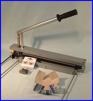 Ручной вырубщик отверстий, биговщик Paperfox KB-32
