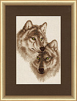 Набор для вышивания крестом "Влюбленные волки".