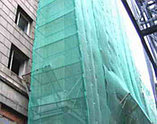 Защитная сетка фасадная притеняющая 3х50м. Сетка фасадная затеняющая Strong-80 70% зелёная 3х50м рул, фото 3