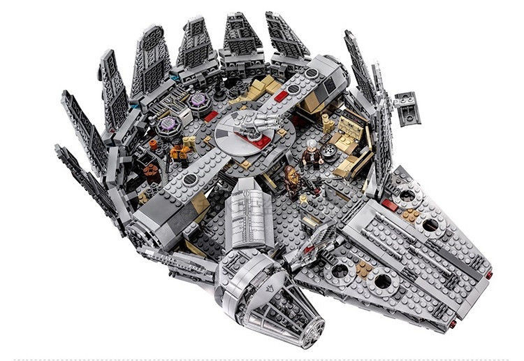Конструктор Bela 10467 (аналог LEGO Star Wars 75105) Сокол Тысячелетия (Millennium Falcon) 1355 д - фото 2 - id-p52899464