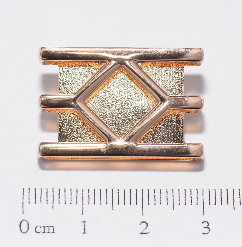 Дизайнерское украшение QC-A18051