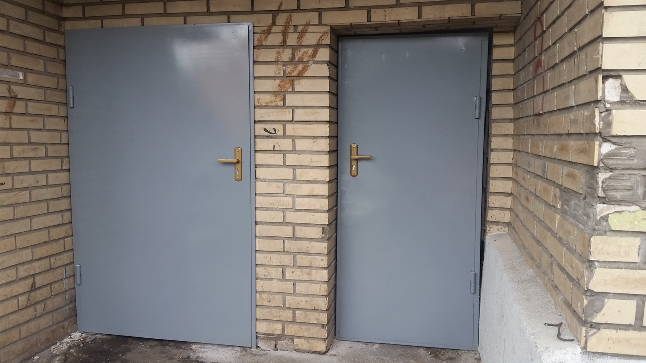 Двери металлические технические 70-80см - фото 1 - id-p52570772