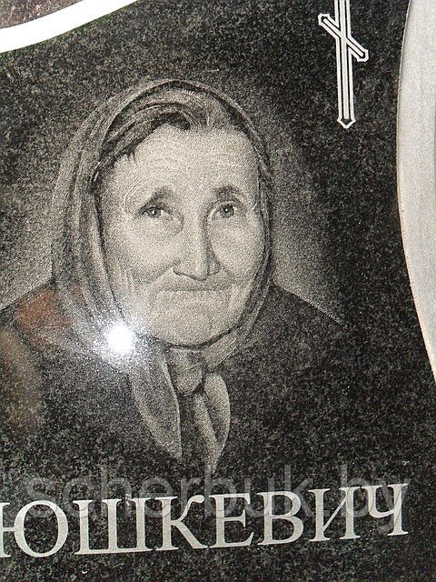 Художественное оформление памятника, портрет на памятник