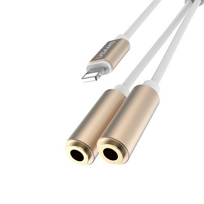 Аудио адаптер Usams Lightning to 3.5 (2 earphones) для Apple - фото 1 - id-p54789844