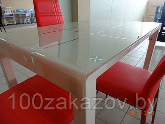 Стеклянный  обеденный стол не раздвижной 1100Х700Х750. Кухонный   стол стеклянный А-105