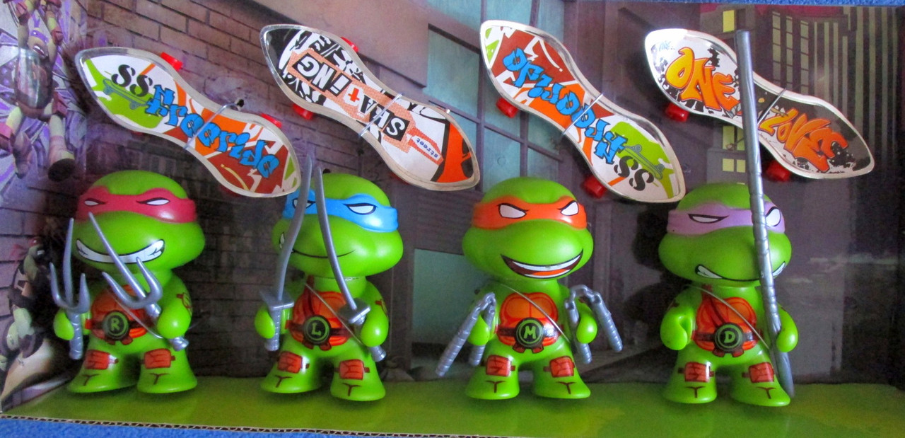 Набор ниндзя черепашки Ninja Turtles со скейтами - фото 1 - id-p55568782