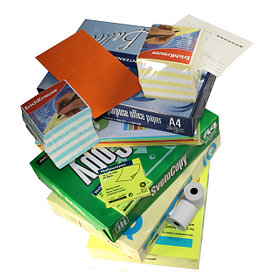 Бумага, блокноты для заметок, ежедневники