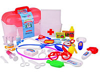 Игровой набор доктора "Волшебная аптечка" 35 предметов в чемоданчике Joy Toy 2552