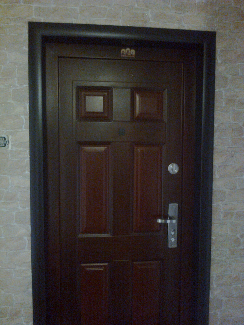 Черные дверные откосы