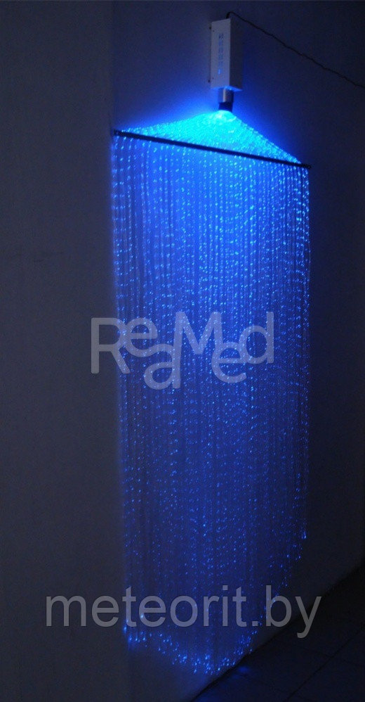 Фиброоптическая занавесь (150 волокон) с источником света и настенным креплением RF005