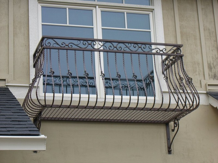 Перила для балкона с ковкой для дома. - фото 1 - id-p59988941