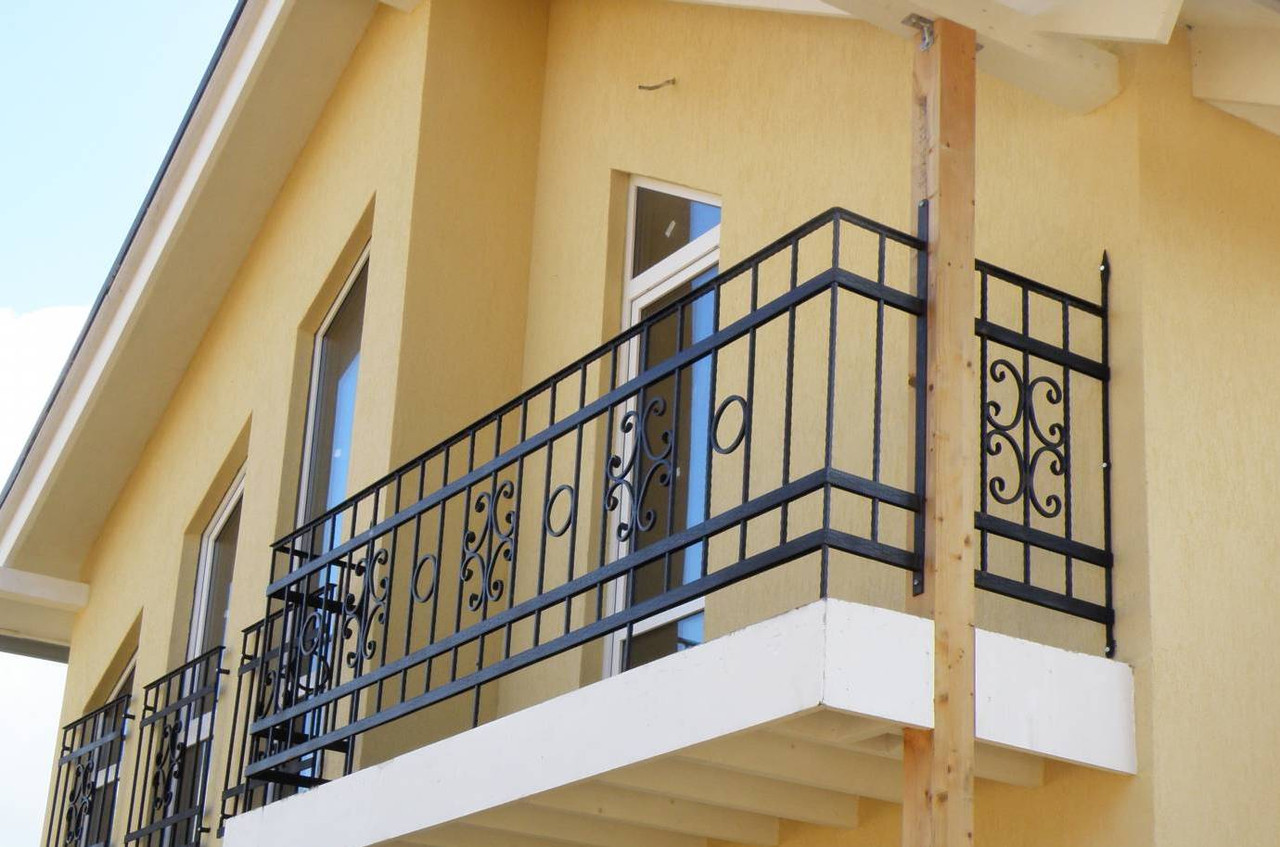 Перила для балкона с коваными элементами для дома. АКЦИОННАЯ ЦЕНА! - фото 1 - id-p59988943