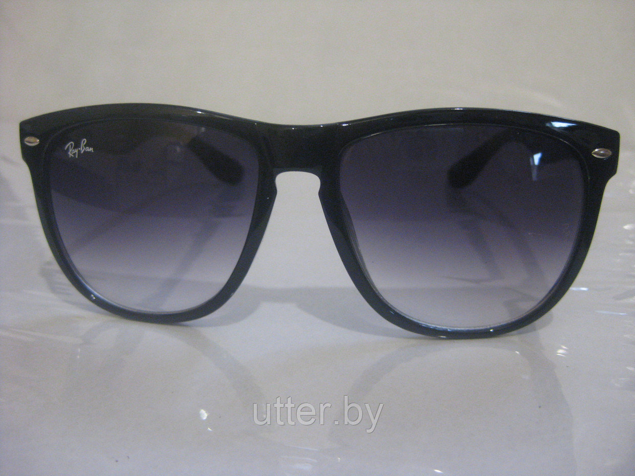 Очки солнцезащитные Ray Ban black