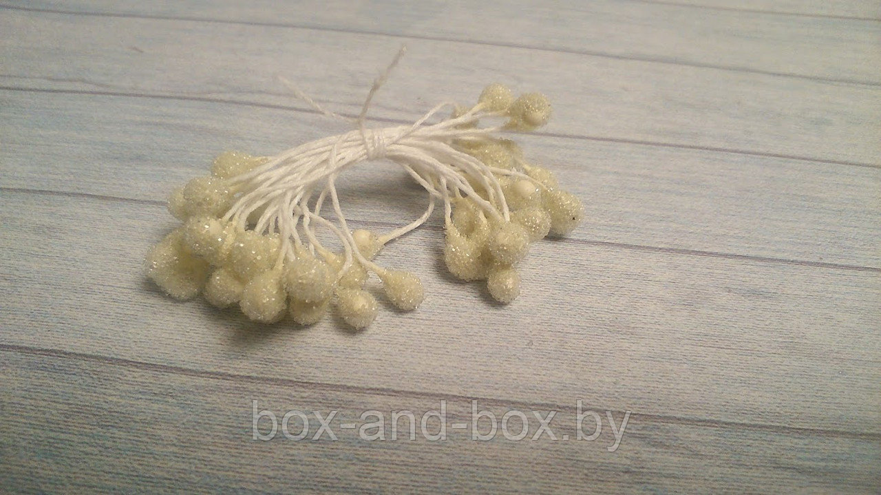 Тычинки сахарные на нитке кремовые 15 штук