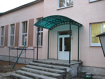 Козырёк из поликарбоната на стойках, фото 2