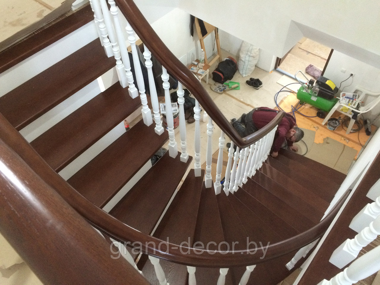 Реставрация, ремонт деревянных лестниц - фото 4 - id-p61220501