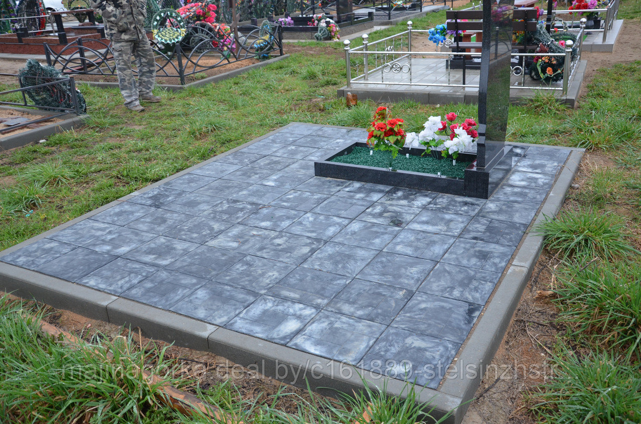 Укладка плитки на кладбище - фото 1 - id-p61854198