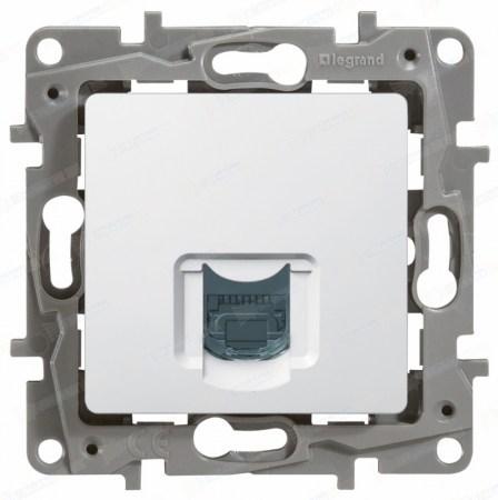 Basic-55-розетка 1хRJ-45 UTP CAT5E 8 конт. АВВ13210401