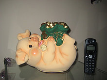Свинка с мешком сувенир-копилка, гипс, 30*24 см