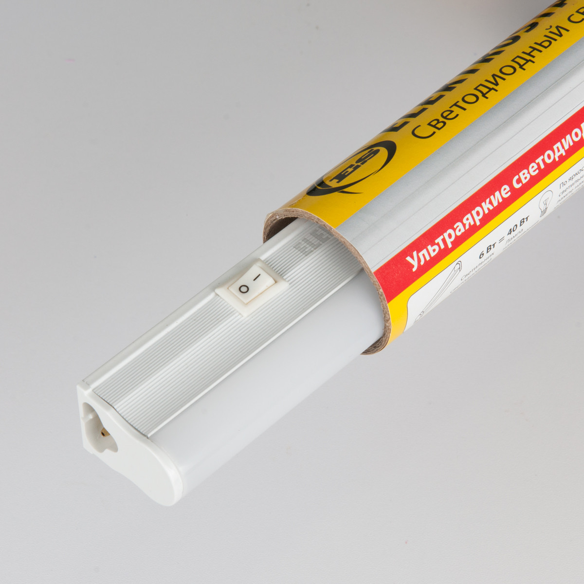 Светодиодный светильник Led Stick Т5 60 см 48led 9W 6500К - фото 1 - id-p62508207