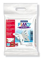 Самозастывающая глина FIMO AIR light 125г белый (8133-0)
