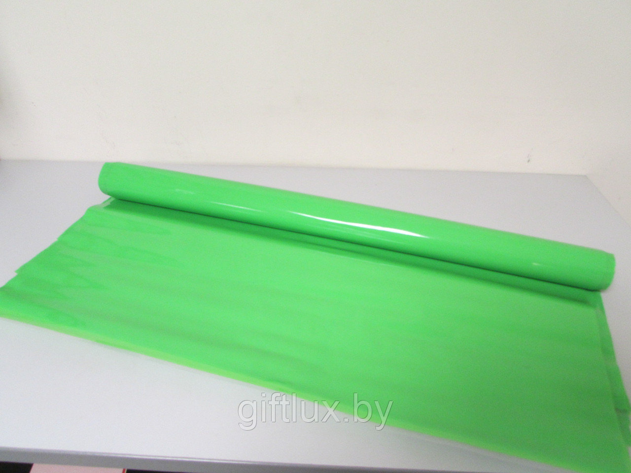 Пленка флористическая зеленая 50*70см