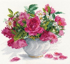 Набор для вышивания крестом «Цветущий сад. Розы и ромашки ». - фото 1 - id-p2594051