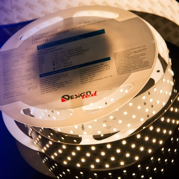 Открытая светодиодная лента теплого белого свечения 2835 280 LED, IP 20, 26 Вт/м, 24V Lux DesignLed


