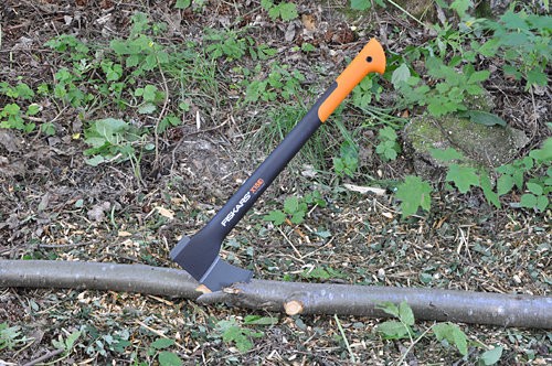 Топор универсальный Fiskars X15 - фото 3 - id-p2673197