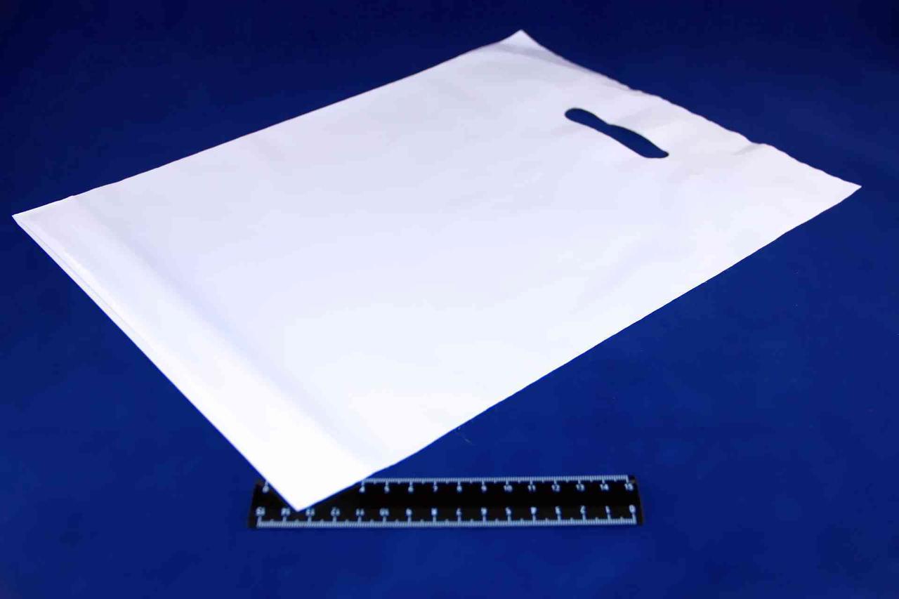 Белый пакет ПВД 70 микрон размер 40Х50 с нанесением логотипа в 1 цвет