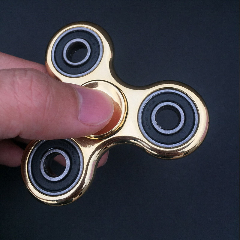 Спиннер для рук (Fidget Spinner) металлический с эффектом свечения - фото 4 - id-p64153767