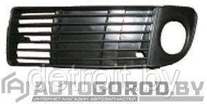 Решетка в бампер левая Ауди А6 С5 99-01 4B0807681S