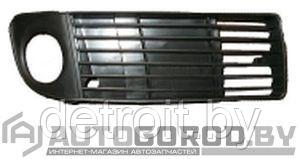 Решетка в бампер правая Ауди А6 С5 99-01 4B0807682S