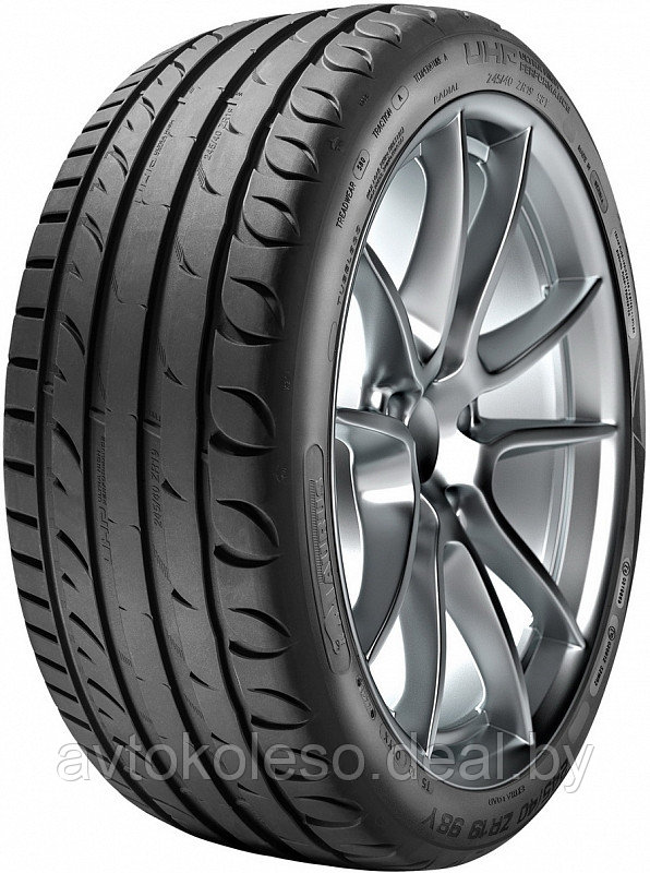 Шины 225/45R17 Taurus Ultra High Performance 94V - фото 1 - id-p75190956