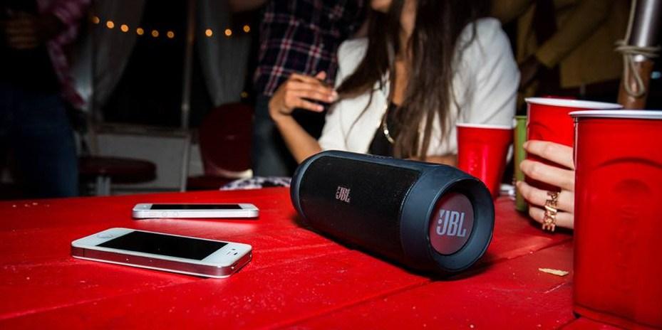 Портативная колонка с Bluetooth JBL Charge 2+ Копия А-класса (MicroSD, USB, AUX, громкая связь, аккумулятор) - фото 3 - id-p65441482