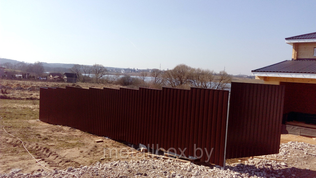Забор из профнастила 2 метра "Стандарт"