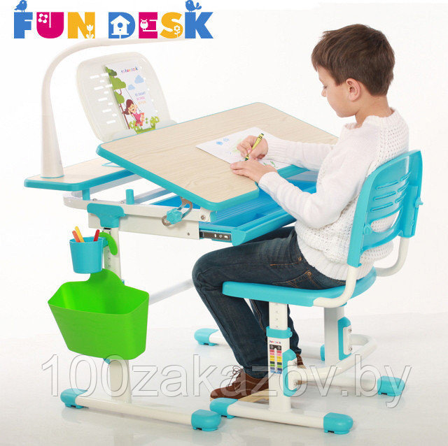 Комплект парта + стул Fun Desk Lavoro Комплект детской мебели с регулировкой высоты.