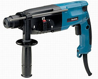 Перфоратор MAKITA HR 2450 в чем.