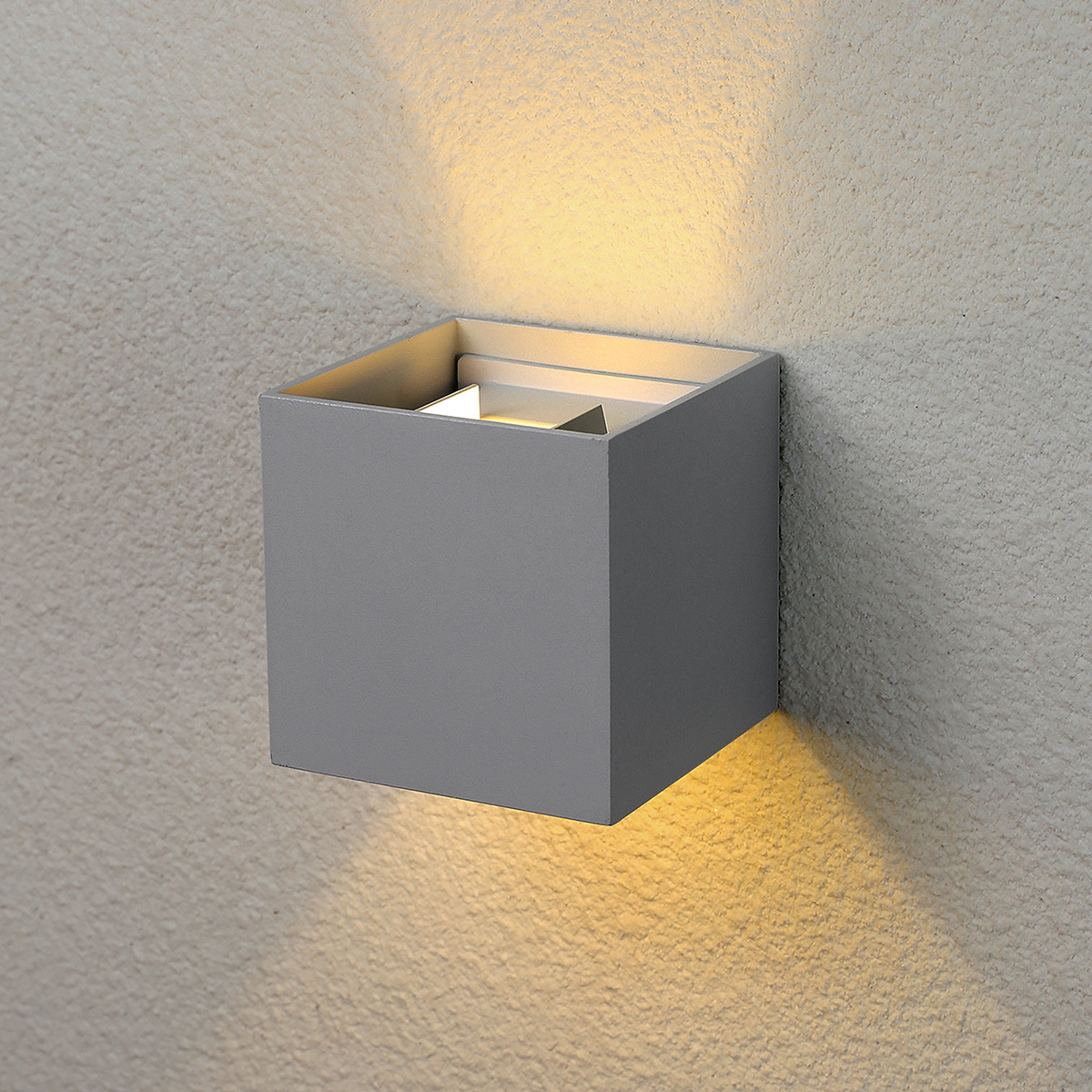 Настенный светильник 1548 Techno LED Winner серый