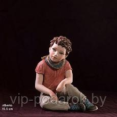 Фарфоровая кукла Alberto h 15,5см