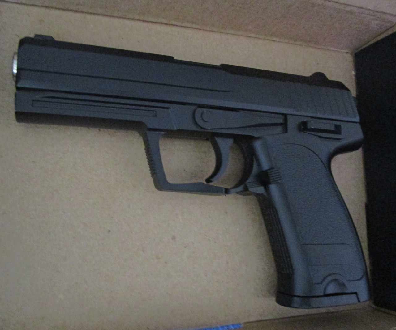 Пистолет игрушечный металлический пневматический Heckler&Косһ USP S-2 - фото 3 - id-p66243947