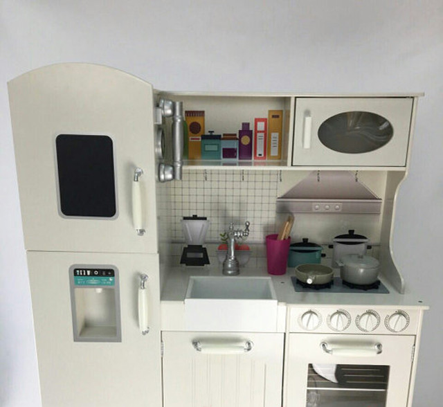 Игровой набор "Кухня" деревянная 102 см (холодильник, мойка, плита, духовка, посуда) VT174-1152 - фото 2 - id-p66722375
