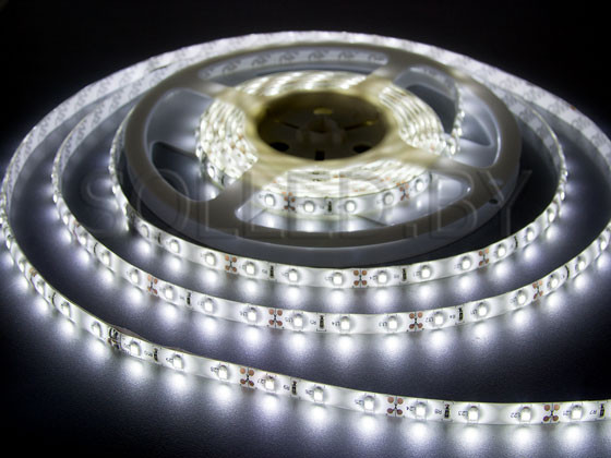 Светодиодная лента SMD 3528 60LED 4,8W 12V IP65 белый холодный