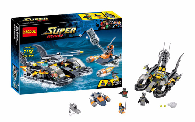 Конструктор Decool 7113 "Бэтмен против Мстителей" (аналог Lego Super Heroes Batman 76034) 263 детали