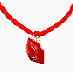 Красная Нить «Поцелуй любви», браслет с подвеской №15 - фото 1 - id-p67053313
